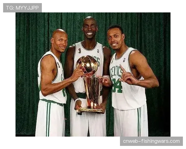 特写:阿莉娅·波士顿与阿贾·威尔逊的赛前一对一训练